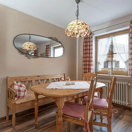 Haus Sabine, Appartement Wallgau